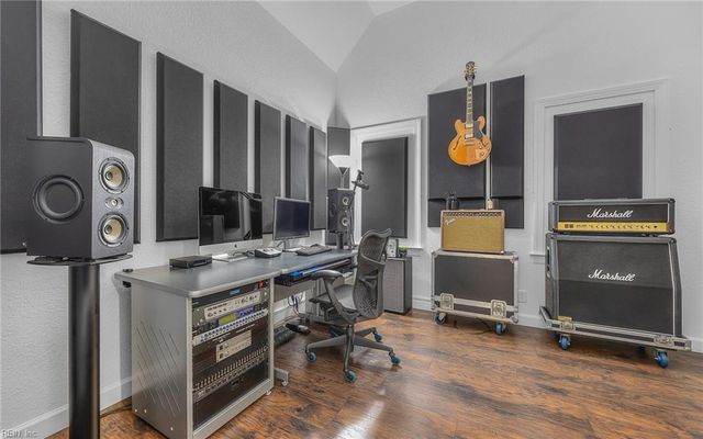 2416 Stumpy Lake CT, Virginia Beach, VA 23456