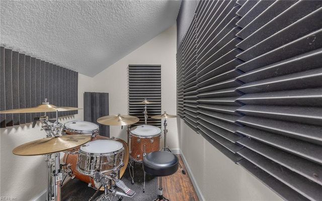 2416 Stumpy Lake CT, Virginia Beach, VA 23456