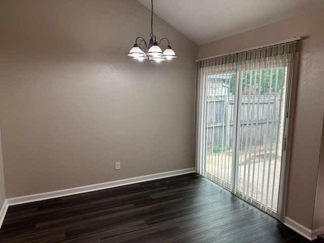 6080 Dooley Drive, The Colony, TX 75056