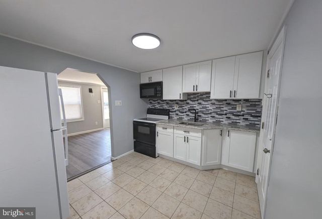 3818 HOLLYWOOD AVE, Feasterville Trevose, PA 19053