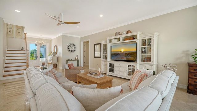 605 N POINT DRIVE, Holmes Beach, FL 34217