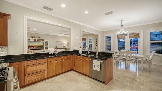 605 N POINT DRIVE, Holmes Beach, FL 34217