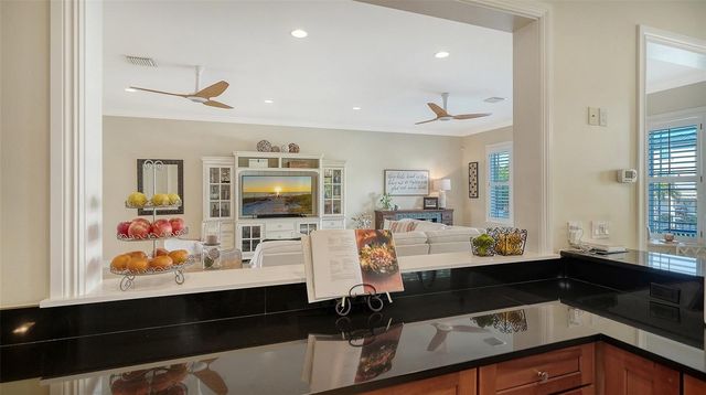 605 N POINT DRIVE, Holmes Beach, FL 34217