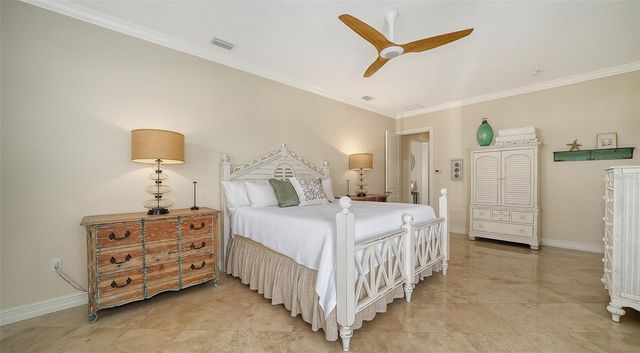 605 N POINT DRIVE, Holmes Beach, FL 34217