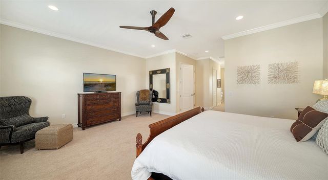 605 N POINT DRIVE, Holmes Beach, FL 34217