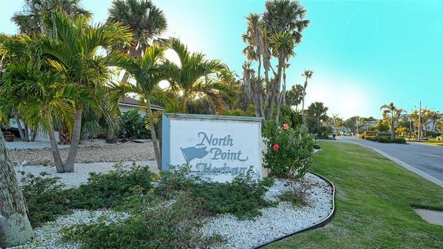 605 N POINT DRIVE, Holmes Beach, FL 34217