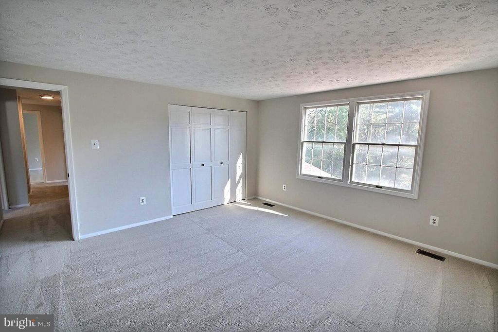 Image 33 of property listing at 11228 GREEN WATCH WAY, North Potomac, MD 20878