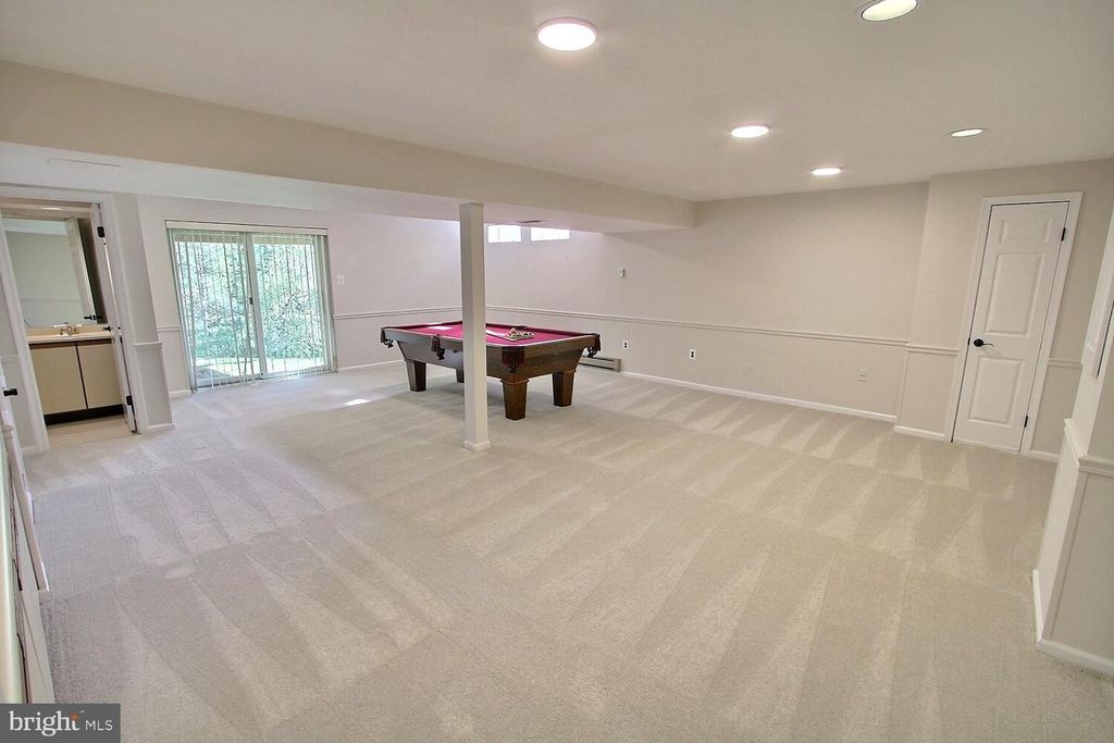 Image 38 of property listing at 11228 GREEN WATCH WAY, North Potomac, MD 20878