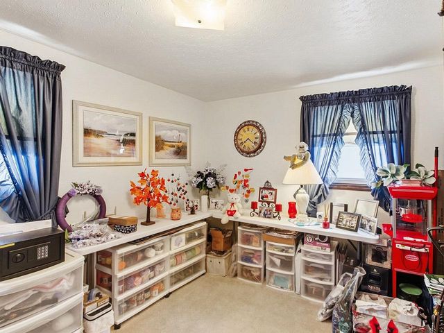 3060 HOLLAND ROAD, Green Bay, WI 54313