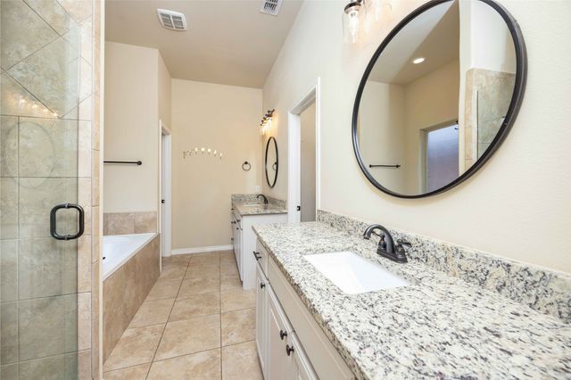 4511 W Lake Highlands Drive, The Colony, TX 75056