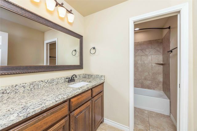 4511 W Lake Highlands Drive, The Colony, TX 75056