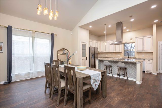 4511 W Lake Highlands Drive, The Colony, TX 75056