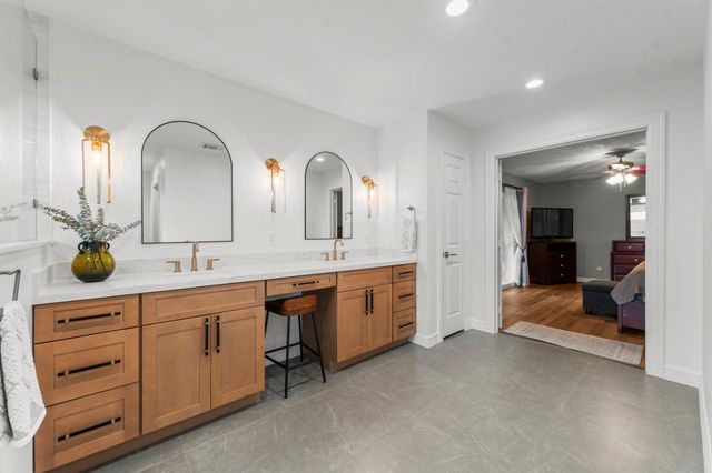 2107 Level Oak Place, The Woodlands, TX 77380