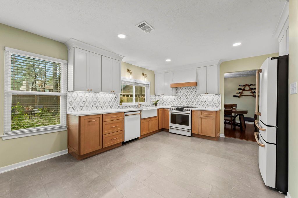 2107 Level Oak Place, The Woodlands, TX 77380