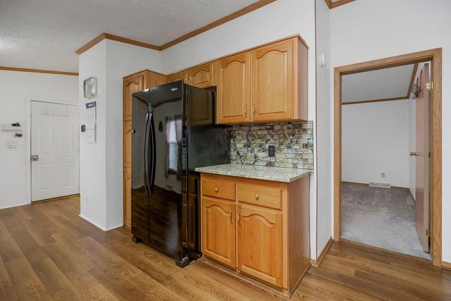 803 Pine Court, Oak Grove, MO 64075