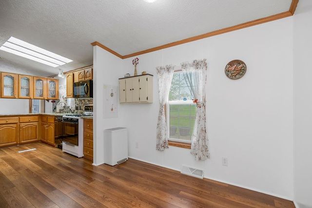 803 Pine Court, Oak Grove, MO 64075