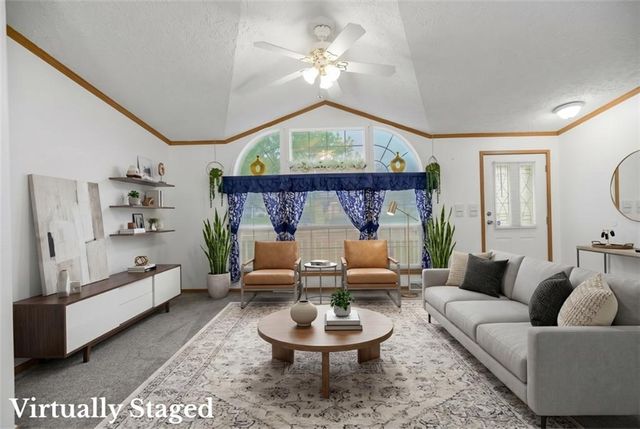 803 Pine Court, Oak Grove, MO 64075