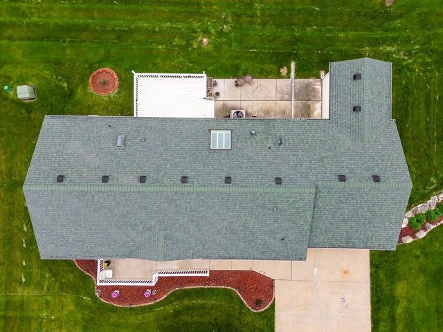 803 Pine Court, Oak Grove, MO 64075