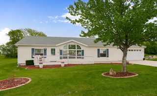 803 Pine Court, Oak Grove, MO 64075