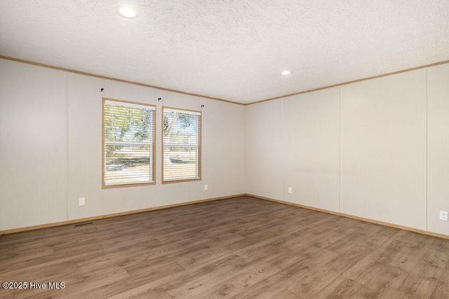 510 Mary Slocum Road NE, Willard, NC 28478