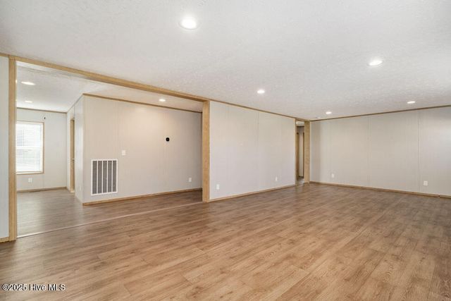 510 Mary Slocum Road NE, Willard, NC 28478