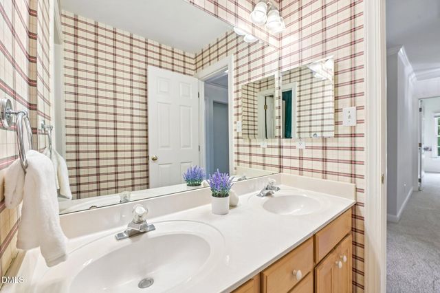 10200 Riverstone Place, Raleigh, NC 27614