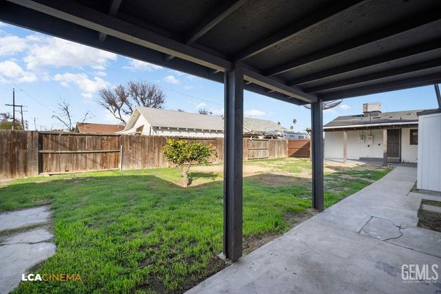 517 Decatur Street, Bakersfield, CA 93308