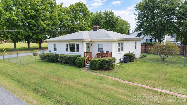 2000 Clay Street, Kannapolis, NC 28083