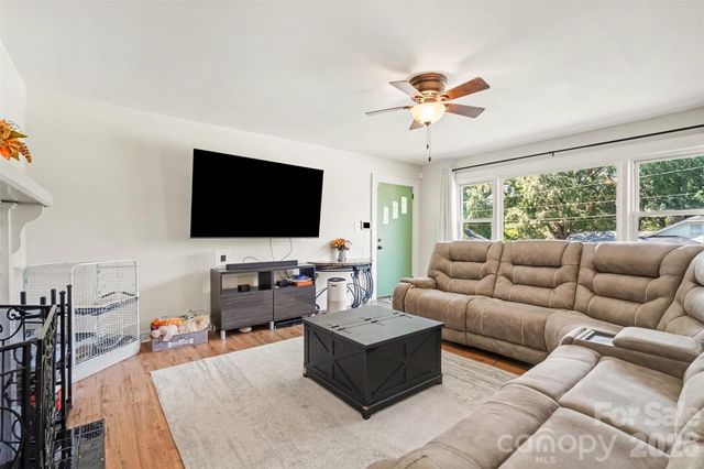 2000 Clay Street, Kannapolis, NC 28083