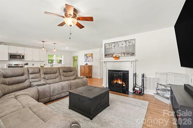 2000 Clay Street, Kannapolis, NC 28083