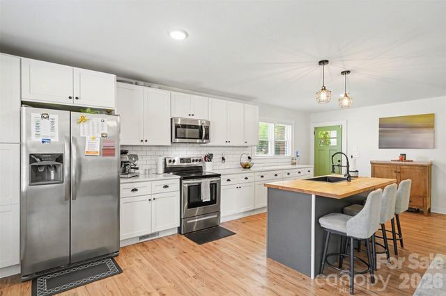 2000 Clay Street, Kannapolis, NC 28083