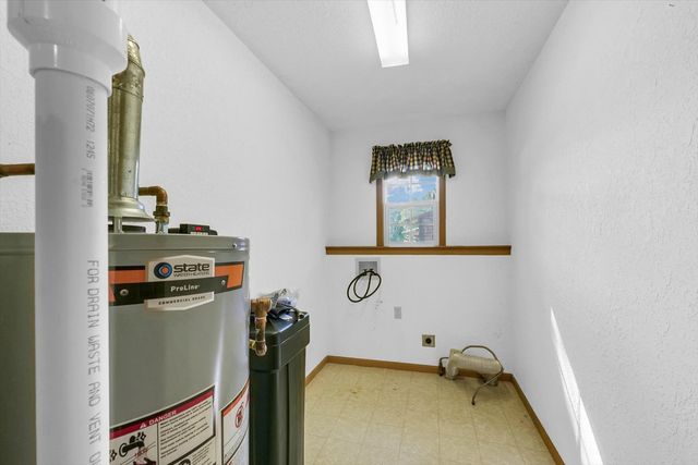 106 Chickasaw Lane, Loda, IL 60948