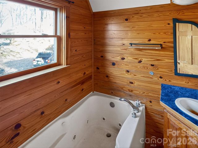 345 Lower Switchback Road, Union Mills, NC 28167