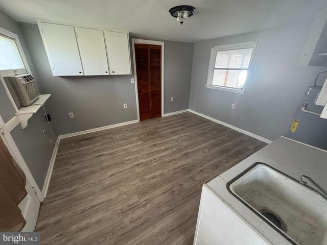 78 BAYWATCH LN, Inwood, WV 25428