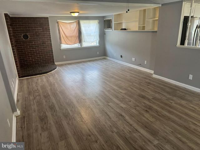 78 BAYWATCH LN, Inwood, WV 25428