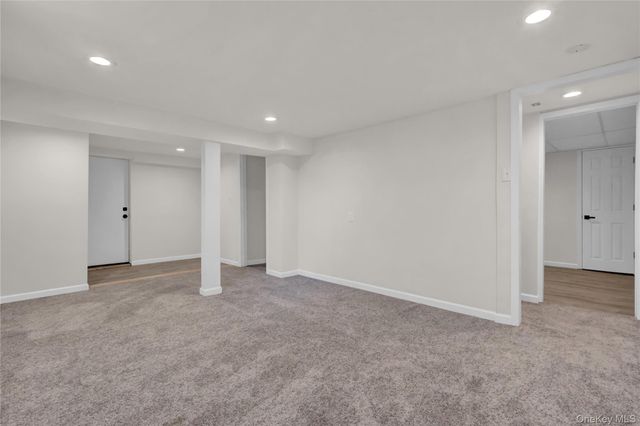 449 N Indiana Avenue, Lindenhurst, NY 11757