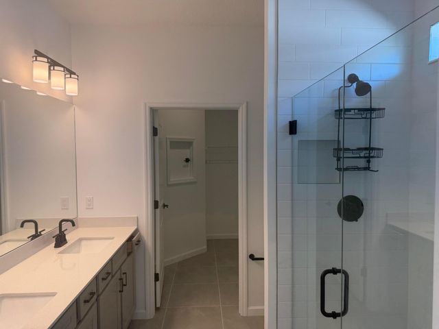 4450 Pinafore Street, Vero Beach, FL 32967