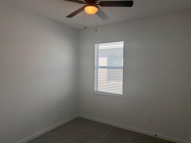 4450 Pinafore Street, Vero Beach, FL 32967