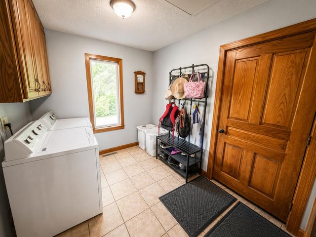 5350 E Farm Rd 168, Rogersville, MO 65742
