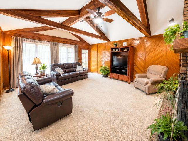 5350 E Farm Rd 168, Rogersville, MO 65742