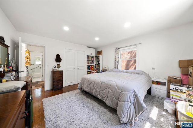 151 Palisade Avenue C12, Englewood, NJ 07631