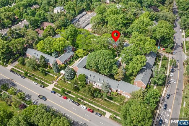 151 Palisade Avenue C12, Englewood, NJ 07631