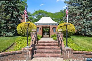 151 Palisade Avenue C12, Englewood, NJ 07631