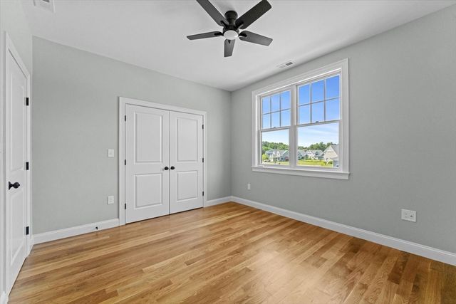 9 Adams Lane 9, Sherborn, MA 01770