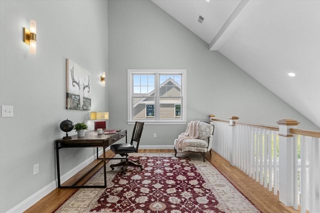 9 Adams Lane 9, Sherborn, MA 01770