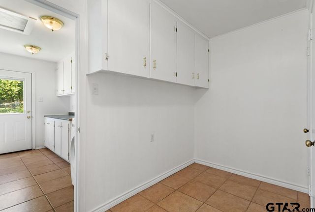 2213 Suanne Drive, Tyler, TX 75701