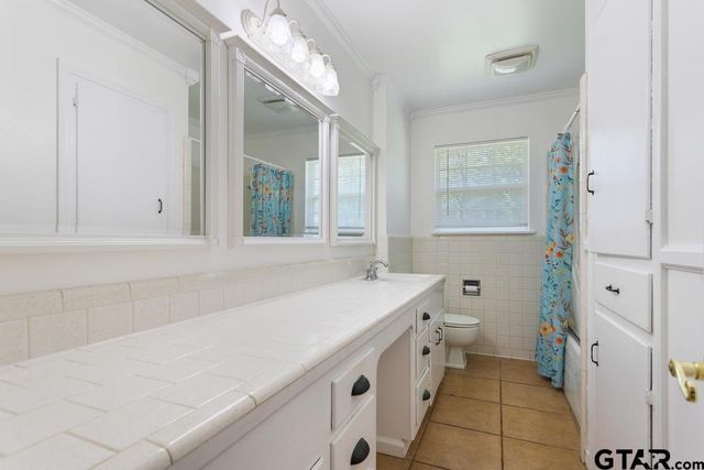 2213 Suanne Drive, Tyler, TX 75701