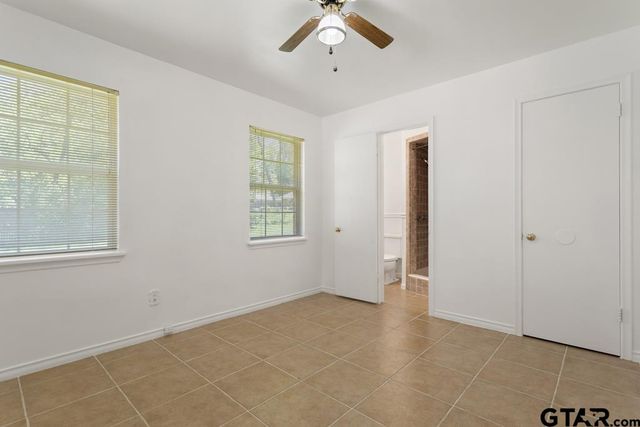 2213 Suanne Drive, Tyler, TX 75701