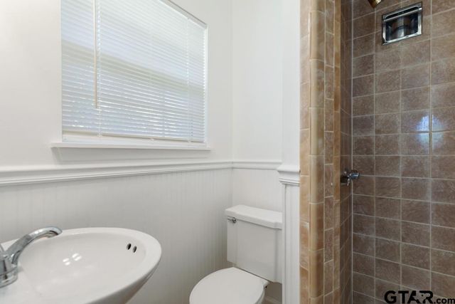 2213 Suanne Drive, Tyler, TX 75701