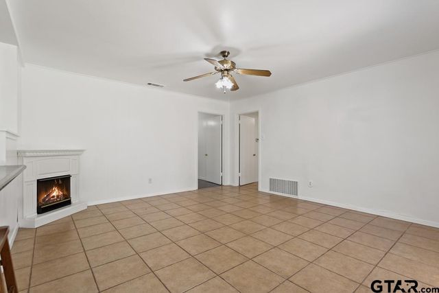 2213 Suanne Drive, Tyler, TX 75701
